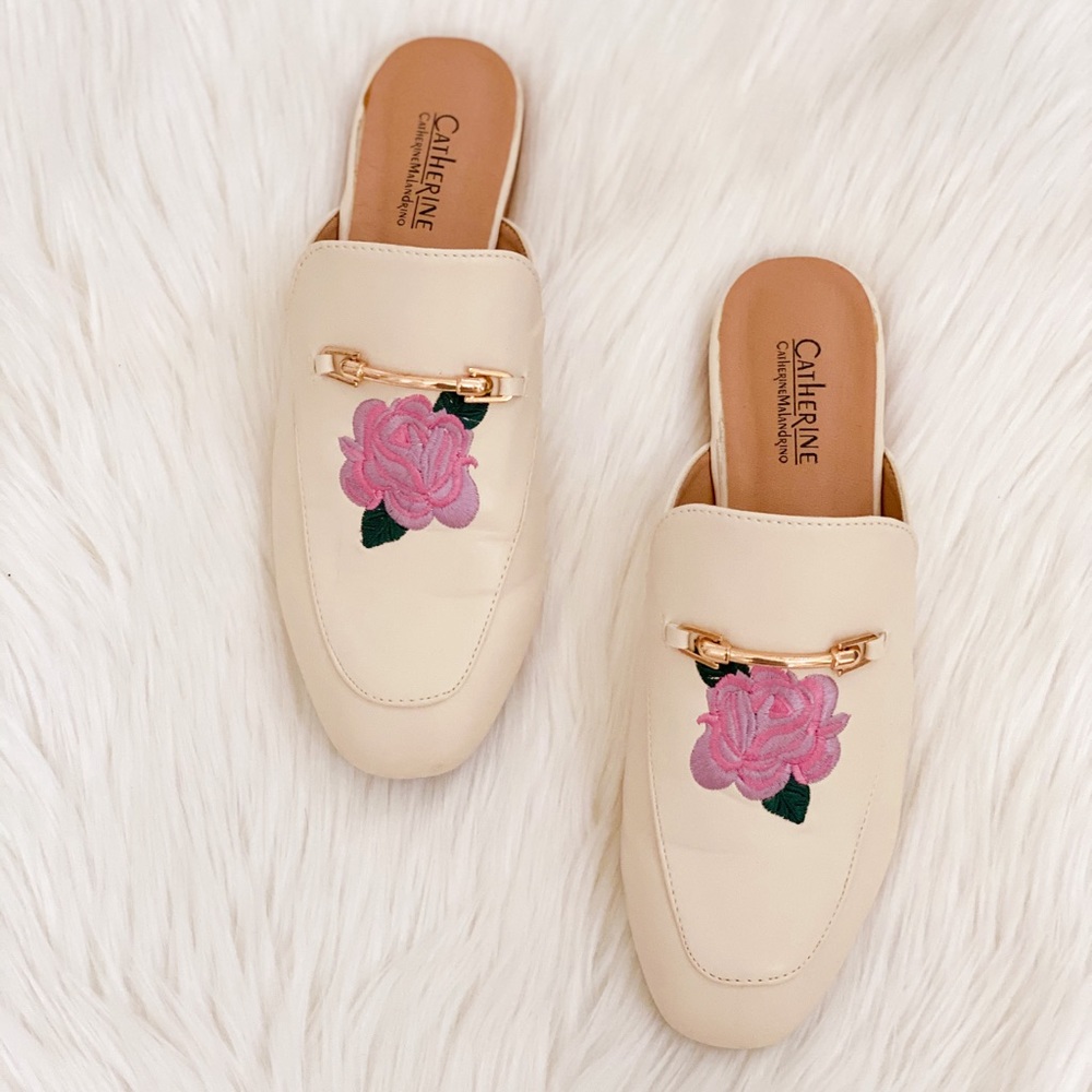 Catherine by Catherine Malandrino 
off white mules - Picture 4 of 8